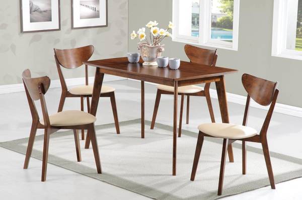 103061 Kersey 5-Pc Dining Set